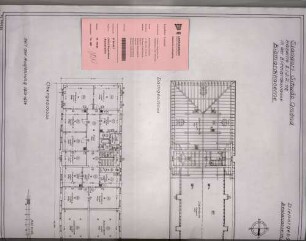 Grundriss: Obergeschoss und Dachgeschoss 1:100