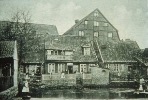 Heiligen-Geist-Viertel: Häuser am Stadtarm