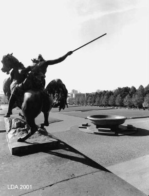 Granitschale im Lustgarten; Berlin, Mitte