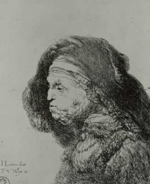 Alte Frau nach links