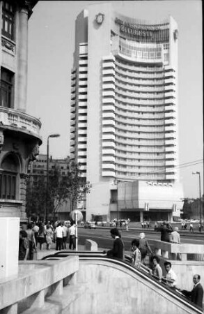 Bukarest: Hotel Intrcontinental vom Boulevard Nicolai Balcescu