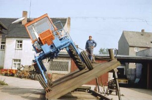 Portaltraktor TK 80 T; Bestimmung der Hangeinsatzgrenze