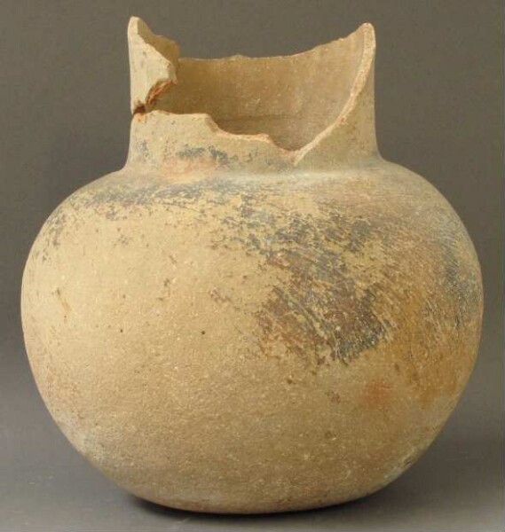 Clay vessel