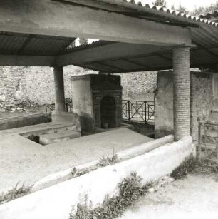 Pompeji. Gartentriclinium westlich der Großen Palästra