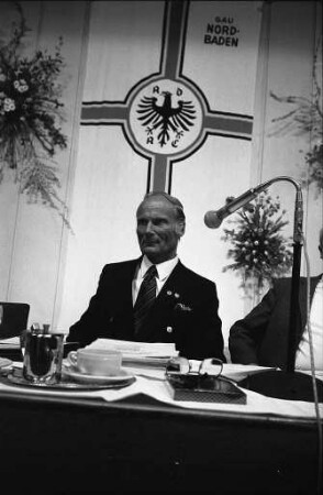 Mitgliederversammlung des ADAC Gau Nordbaden im Kleinen Saal der Stadthalle Karlsruhe