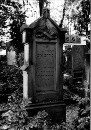 Grabstein 662