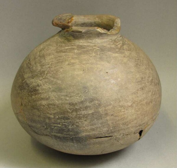 Clay vessel