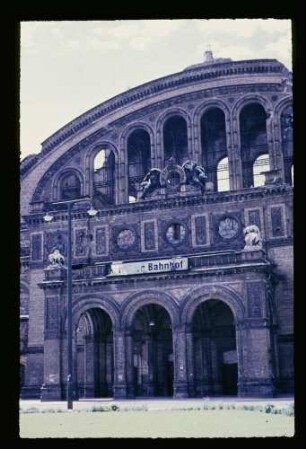 Anhalter Bahnhof 29.5.55.