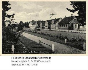 Griesheim bei Darmstadt, Horst-Wessel-Platz / Anlagen und Häuserzeile