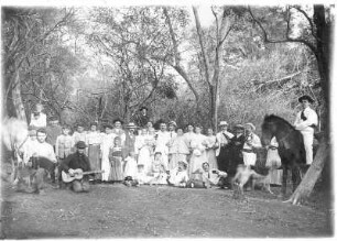 Argentinien. Der Mechaniker Ernst Otto Gerhardt auf einer Familienfeier (vielleicht einer Taufe)