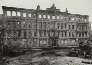 Taschenbergpalais