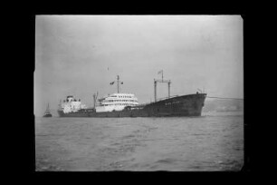 Esso Frankfurt (1955), Esso Tankschiff Reederei GmbH, Hamburg