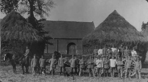 Erster Weltkrieg - "Kriegserinnerungen an Nordfrankreich und die Vogesen". "K. Oberle, Ernte 1915 in Nordfrankreich"