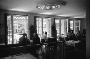 Freiburg i. Br.: Kaffee Kühnle - innen, obere Etage