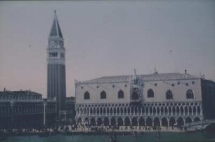 Markusturm & Dogenpalast : Reisefotos Italien. Venedig. Markusturm und Dogenpalast