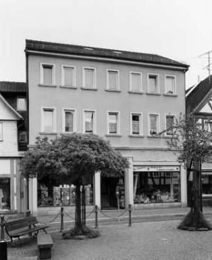 Ehem. Hotel Schüz; Lauterbach, Marktplatz 41