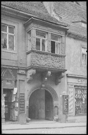 Pirna. Erker und Portal in der Schloßstraße