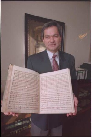 Partitur "Das Liebesmahl der Apostel" : Dr. Wolfgang Frühauf präsentiert die Partitur von Richard Wagner "Das Liebesmahl der Apostel" in der SLUB Dresden