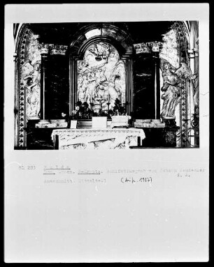 Bonifatiusaltar — Martyrium des Heiligen Bonifatius