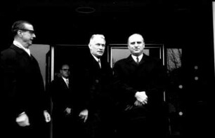 Freiburg: Oberfinanzdirektion, Präsident Bolder, Alex Möller, Gleichauf