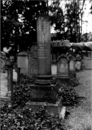 Grabstein 722