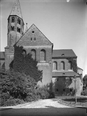 Evangelisch-reformierte Liebfrauenkirche & Ehemalige Kollegiatsstiftskirche Beatae Mariae Virginis — Querhaus