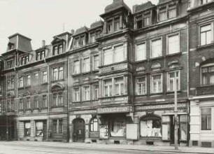Dresden-Trachau, Leipziger Straße 173 und 175. Wohnhäuser (um 1900) mit Läden