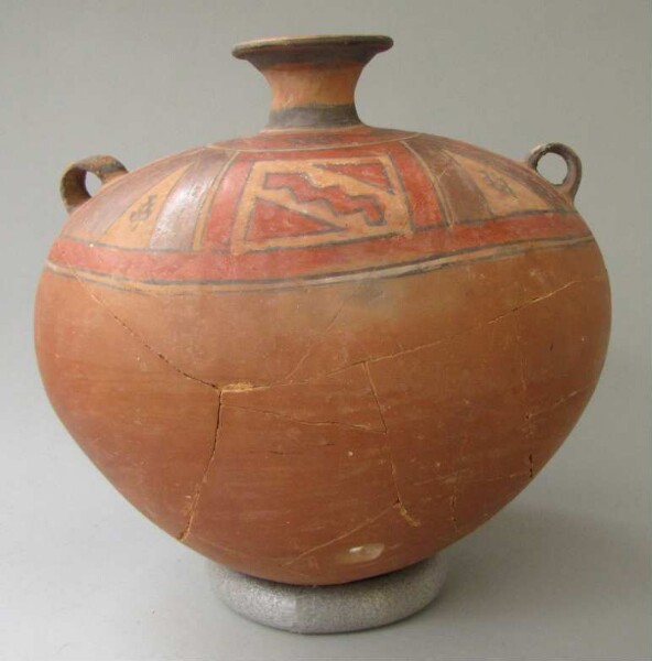 Clay vessel