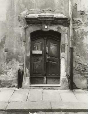 Freiberg (Sachsen), Kirchgasse 1, Wohnhaus, Hauseingang, 1992