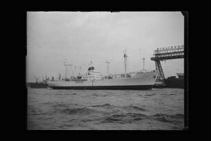 Cap Verde (1956), Frachtschiff (reefer), Hamburg Südamerikanische Dampfschifffahrts-Gesellschaft A/S & Co KG (HSDG), Antwerpen, Bau-Nr. 461