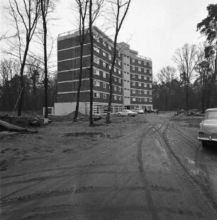 Einweihung des katholischen Studentenwohnheims "Reinhold-Schneider-Haus".