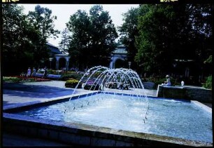 Bad Steben: Kurpark und Springbrunnen
