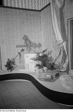 Innenaufnahme des Indischen Pavillons der Leipziger Herbstmesse 1954