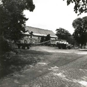 Auerbach-Sorga. Ehem. Gut (18. Jh.). Hofansicht mit Wirtschaftsgebäuden