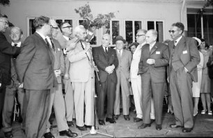 16. Tagung 1966 Mediziner; Maikäferrede: G. Parade, R. Mecke, Sir Hans A. Krebs, Sir John C. Eccles, Graf Lennart Bernadotte, Severo Ochoa, André F. Cournand, Otto H. Warburg, Werner Forßmann, Otto Hahn, Tadeus Reichstein