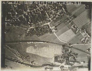 Reichertshofen mit fahrendem Zug (1000 m)