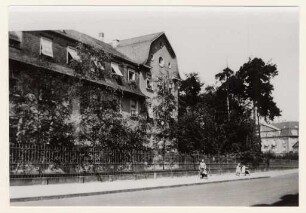 Zerstörung des Luisenheims und Wiederaufbau. Mutterhaus Kochstraße