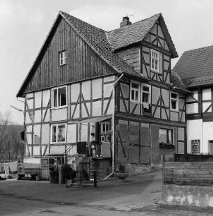Großalmerode, An der Albesbach 10