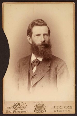 Porträt Eduard Oppermann : Foto-/Bildersammlung Stenografische Sammlung. Porträt Eduard Oppermann. Photographie (1886; A. Adler). Dresden: SLUB P a 0876