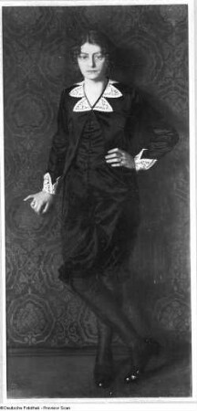 Zwintscher, Adele