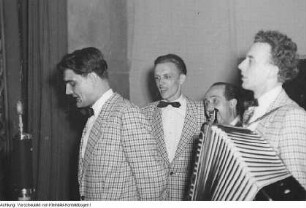Dresden. Vokalquartett "Die vier Brummers"