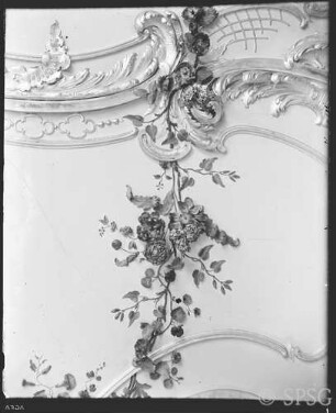 Potsdam, Neues Palais, Friedrich-Wohnung, Arbeitszimmer, R.: 210, Detail: Decke Ornament.