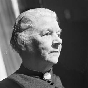 Portrait einer älteren Dame