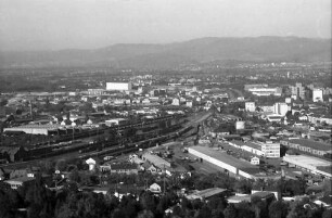 Freiburg: Industriegebiet mit Güterbahnhof