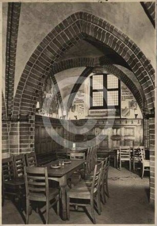Gastraum im "Schweidnitzer Keller" des Rathauses Breslau