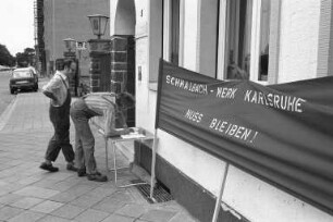 Metallverpackungswerk Schmalbach-Lubeca in der Hardeckstraße 5 in Grünwinkel. Unterschriftenaktion gegen die geplante Schließung des Werks