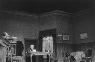 Szenenbilder aus " Aufruf an der Mauer", Meininger Theater, 1954