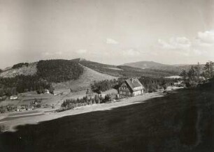 Zittauer Gebirge. Blick vom Hang der Lausche zum Hochwald
