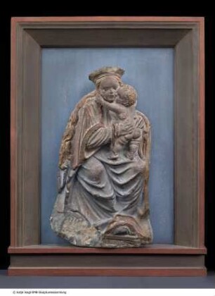 Sitzende Muttergottes mit Kind