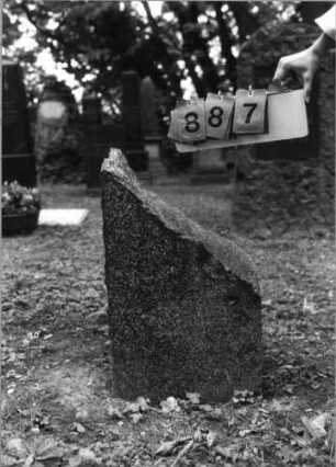 Grabstein 887